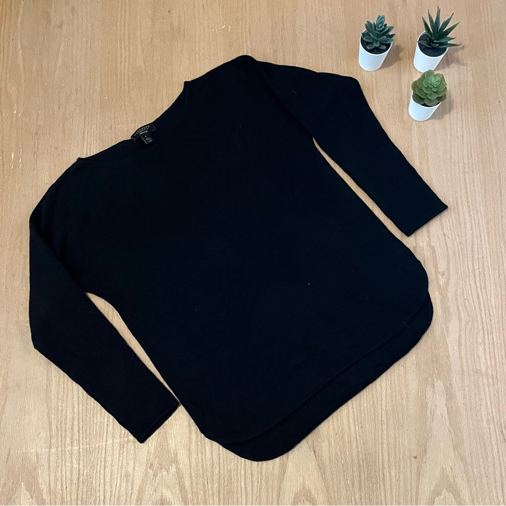 Charter Club Luxury 100% Cashmere Black Boat Neck Sweater.